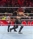 WWE_Monday_Night_Raw_2022_12_19_720p_HDTV_x264-NWCHD_mp4_005827826.jpg