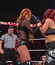 WWE_Monday_Night_Raw_2022_12_19_720p_HDTV_x264-NWCHD_mp4_005833432.jpg
