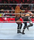 WWE_Monday_Night_Raw_2022_12_19_720p_HDTV_x264-NWCHD_mp4_005843442.jpg