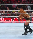 WWE_Monday_Night_Raw_2022_12_19_720p_HDTV_x264-NWCHD_mp4_005844242.jpg