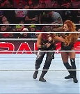 WWE_Monday_Night_Raw_2022_12_19_720p_HDTV_x264-NWCHD_mp4_005845043.jpg