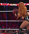 WWE_Monday_Night_Raw_2022_12_19_720p_HDTV_x264-NWCHD_mp4_005846645.jpg