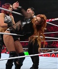 WWE_Monday_Night_Raw_2022_12_19_720p_HDTV_x264-NWCHD_mp4_005852250.jpg