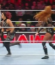 WWE_Monday_Night_Raw_2022_12_19_720p_HDTV_x264-NWCHD_mp4_005861460.jpg