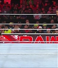WWE_Monday_Night_Raw_2022_12_19_720p_HDTV_x264-NWCHD_mp4_005873472.jpg