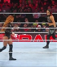 WWE_Monday_Night_Raw_2022_12_19_720p_HDTV_x264-NWCHD_mp4_005873872.jpg