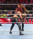 WWE_Monday_Night_Raw_2022_12_19_720p_HDTV_x264-NWCHD_mp4_005887085.jpg