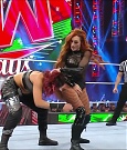 WWE_Monday_Night_Raw_2022_12_19_720p_HDTV_x264-NWCHD_mp4_005888286.jpg