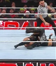 WWE_Monday_Night_Raw_2022_12_19_720p_HDTV_x264-NWCHD_mp4_005896294.jpg