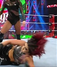 WWE_Monday_Night_Raw_2022_12_19_720p_HDTV_x264-NWCHD_mp4_005897896.jpg
