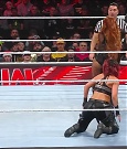 WWE_Monday_Night_Raw_2022_12_19_720p_HDTV_x264-NWCHD_mp4_005900298.jpg