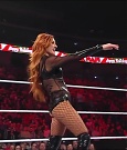 WWE_Monday_Night_Raw_2022_12_19_720p_HDTV_x264-NWCHD_mp4_005906705.jpg