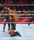 WWE_Monday_Night_Raw_2022_12_19_720p_HDTV_x264-NWCHD_mp4_005936334.jpg