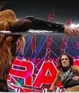 WWE_Monday_Night_Raw_2022_12_19_720p_HDTV_x264-NWCHD_mp4_005941540.jpg