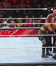 WWE_Monday_Night_Raw_2022_12_19_720p_HDTV_x264-NWCHD_mp4_005944342.jpg