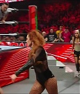 WWE_Monday_Night_Raw_2022_12_19_720p_HDTV_x264-NWCHD_mp4_005979578.jpg