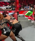 WWE_Monday_Night_Raw_2022_12_19_720p_HDTV_x264-NWCHD_mp4_005981580.jpg