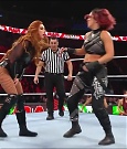 WWE_Monday_Night_Raw_2022_12_19_720p_HDTV_x264-NWCHD_mp4_006026325.jpg