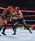 WWE_Monday_Night_Raw_2022_12_19_720p_HDTV_x264-NWCHD_mp4_006027126.jpg