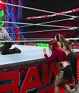 WWE_Monday_Night_Raw_2022_12_19_720p_HDTV_x264-NWCHD_mp4_006035934.jpg