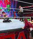 WWE_Monday_Night_Raw_2022_12_19_720p_HDTV_x264-NWCHD_mp4_006041140.jpg