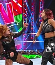 WWE_Monday_Night_Raw_2022_12_19_720p_HDTV_x264-NWCHD_mp4_006054353.jpg
