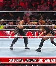 WWE_Monday_Night_Raw_2022_12_19_720p_HDTV_x264-NWCHD_mp4_006084616.jpg
