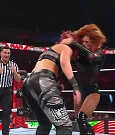 WWE_Monday_Night_Raw_2022_12_19_720p_HDTV_x264-NWCHD_mp4_006093992.jpg