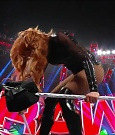 WWE_Monday_Night_Raw_2022_12_19_720p_HDTV_x264-NWCHD_mp4_006137069.jpg