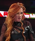 WWE_Monday_Night_Raw_2022_12_19_720p_HDTV_x264-NWCHD_mp4_006163896.jpg