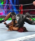 WWE_Monday_Night_Raw_2022_12_19_720p_HDTV_x264-NWCHD_mp4_006215147.jpg