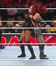 WWE_Monday_Night_Raw_2022_12_19_720p_HDTV_x264-NWCHD_mp4_006220352.jpg