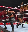 WWE_Monday_Night_Raw_2022_12_19_720p_HDTV_x264-NWCHD_mp4_006281613.jpg