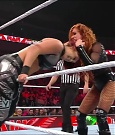 WWE_Monday_Night_Raw_2022_12_19_720p_HDTV_x264-NWCHD_mp4_006285617.jpg