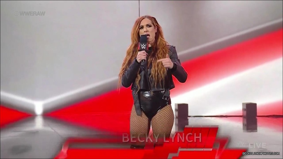 WWE_Monday_Night_Raw_2023_01_02_720p_HDTV_x264-NWCHD_mp4_004798998.jpg
