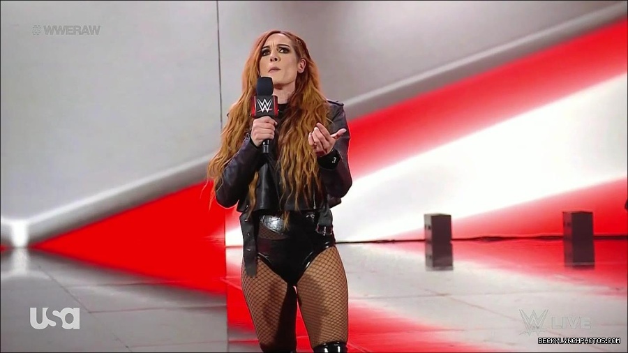 WWE_Monday_Night_Raw_2023_01_02_720p_HDTV_x264-NWCHD_mp4_004890690.jpg