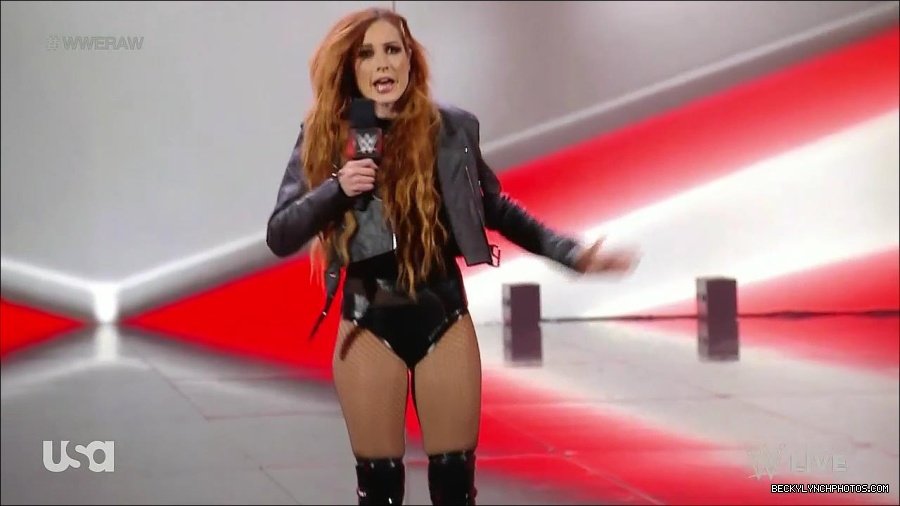 WWE_Monday_Night_Raw_2023_01_02_720p_HDTV_x264-NWCHD_mp4_004941140.jpg