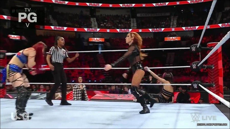 WWE_Monday_Night_Raw_2023_01_02_720p_HDTV_x264-NWCHD_mp4_004976777.jpg