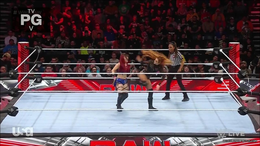 WWE_Monday_Night_Raw_2023_01_02_720p_HDTV_x264-NWCHD_mp4_004979579.jpg