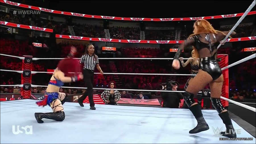 WWE_Monday_Night_Raw_2023_01_02_720p_HDTV_x264-NWCHD_mp4_005016683.jpg
