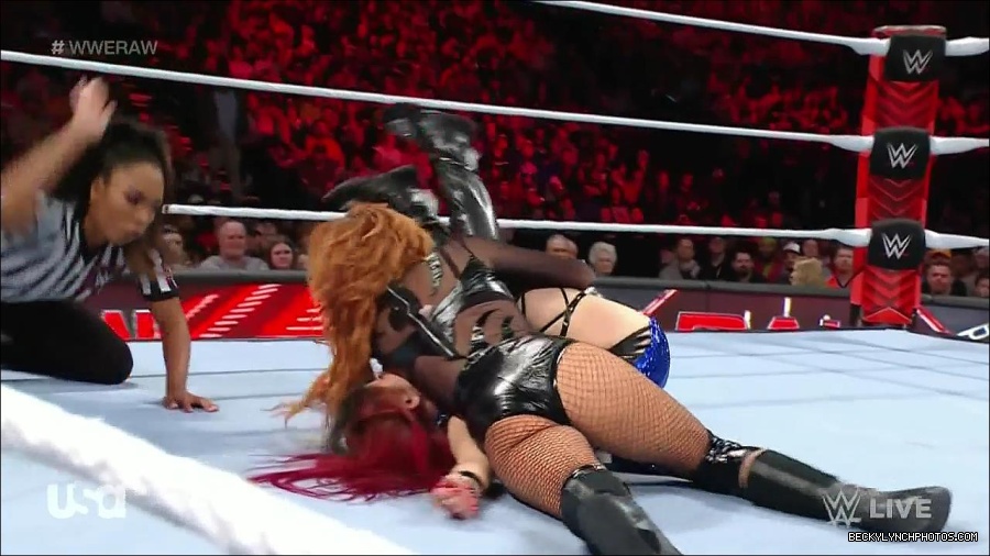 WWE_Monday_Night_Raw_2023_01_02_720p_HDTV_x264-NWCHD_mp4_005022289.jpg