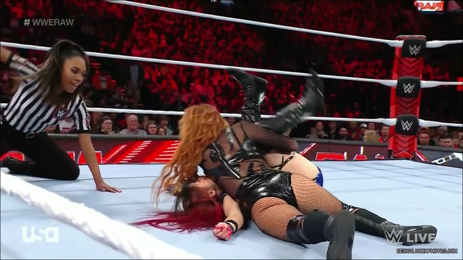 WWE_Monday_Night_Raw_2023_01_02_720p_HDTV_x264-NWCHD_mp4_005022689.jpg