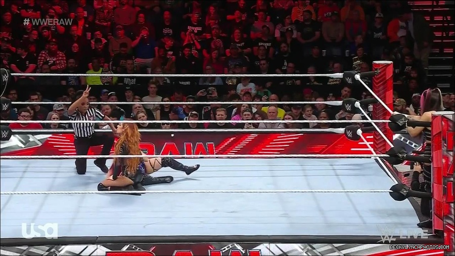 WWE_Monday_Night_Raw_2023_01_02_720p_HDTV_x264-NWCHD_mp4_005025092.jpg