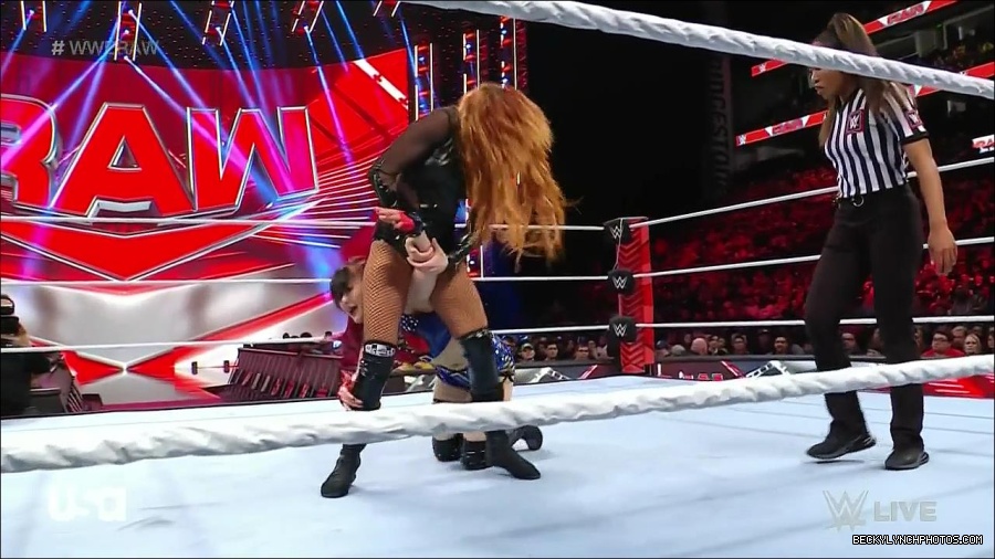 WWE_Monday_Night_Raw_2023_01_02_720p_HDTV_x264-NWCHD_mp4_005031098.jpg