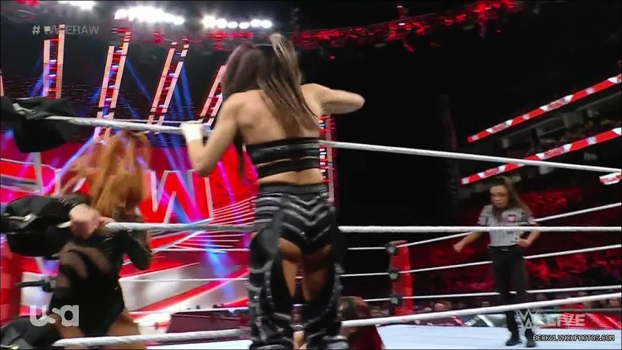 WWE_Monday_Night_Raw_2023_01_02_720p_HDTV_x264-NWCHD_mp4_005037904.jpg