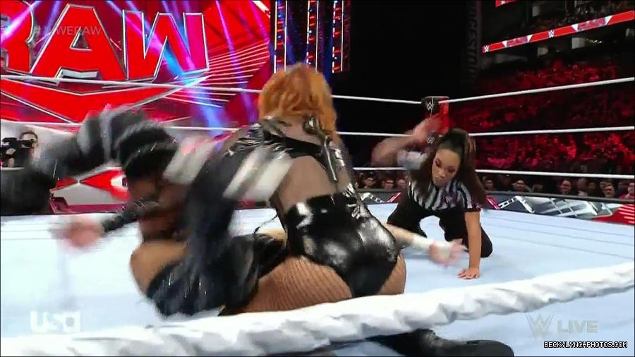 WWE_Monday_Night_Raw_2023_01_02_720p_HDTV_x264-NWCHD_mp4_005058325.jpg
