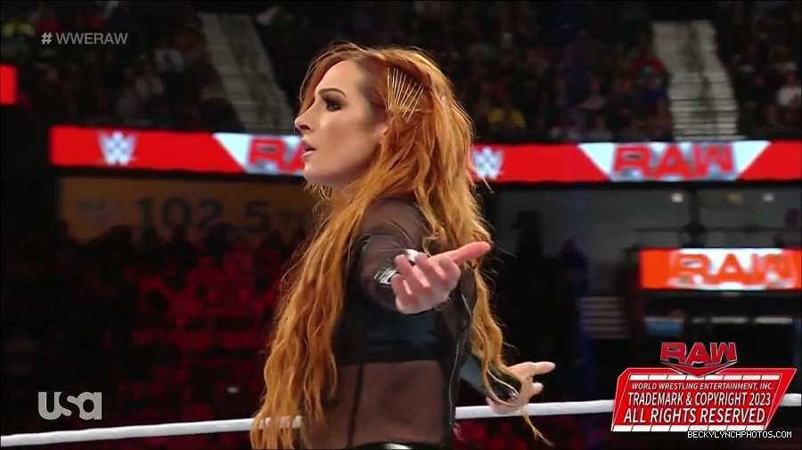 WWE_Monday_Night_Raw_2023_01_02_720p_HDTV_x264-NWCHD_mp4_005062729.jpg