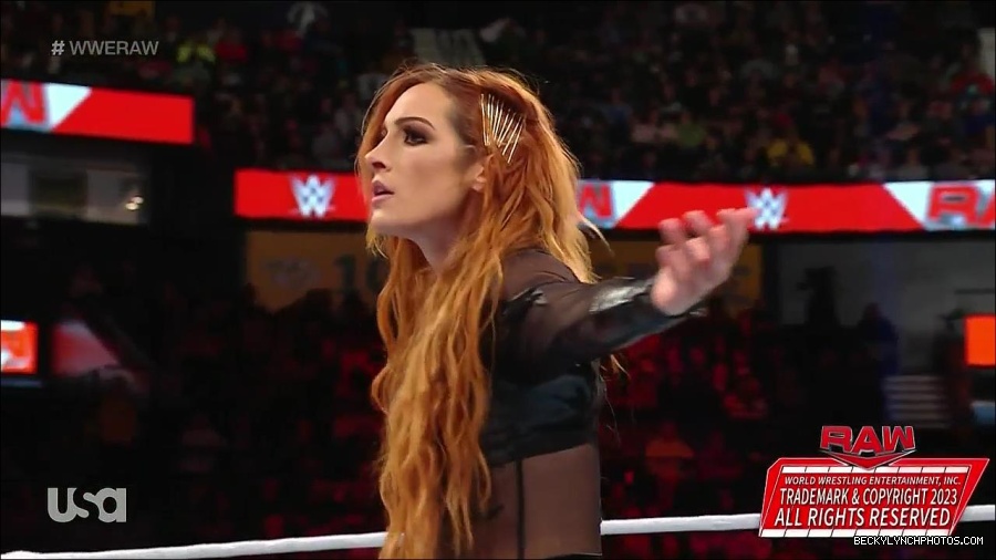 WWE_Monday_Night_Raw_2023_01_02_720p_HDTV_x264-NWCHD_mp4_005063130.jpg