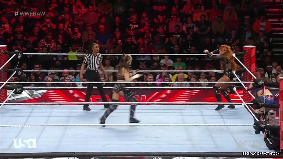 WWE_Monday_Night_Raw_2023_01_02_720p_HDTV_x264-NWCHD_mp4_005090757.jpg