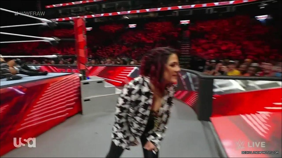 WWE_Monday_Night_Raw_2023_01_02_720p_HDTV_x264-NWCHD_mp4_005105172.jpg